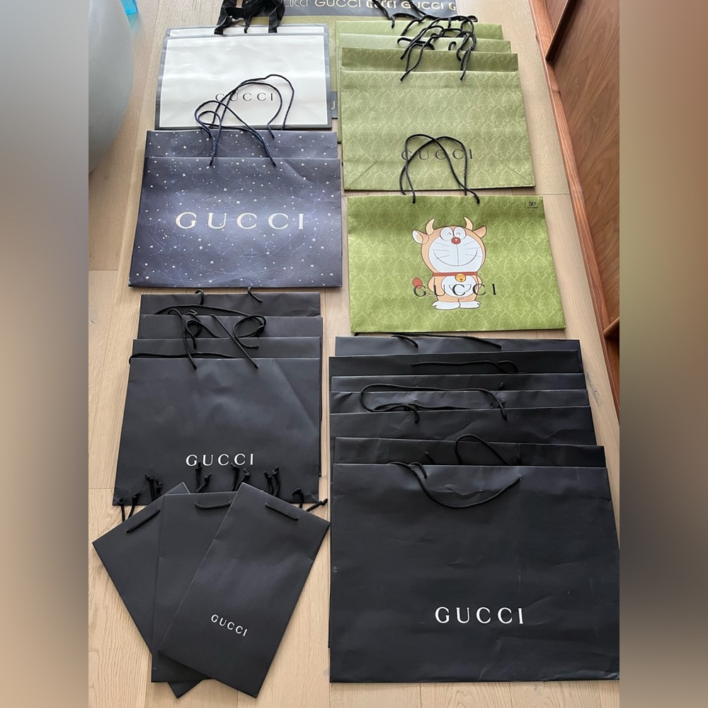 Large size Gucci bag, collection, paper, shopping bag, Doraemon zodiac